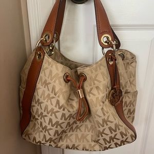 Brown Michael Kors shoulder bag